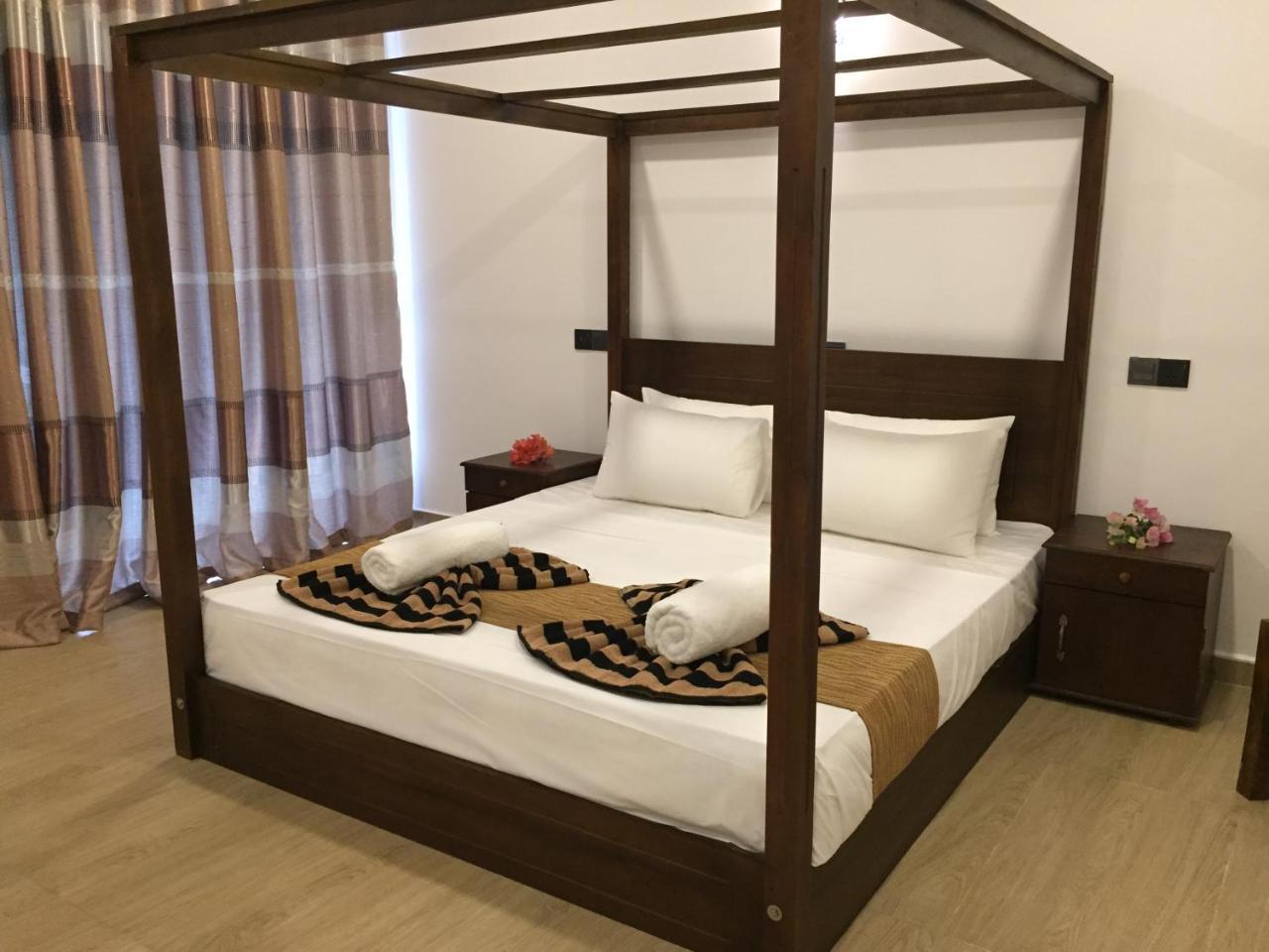 Bay Hiriketiya Hotel Dikwella Luaran gambar