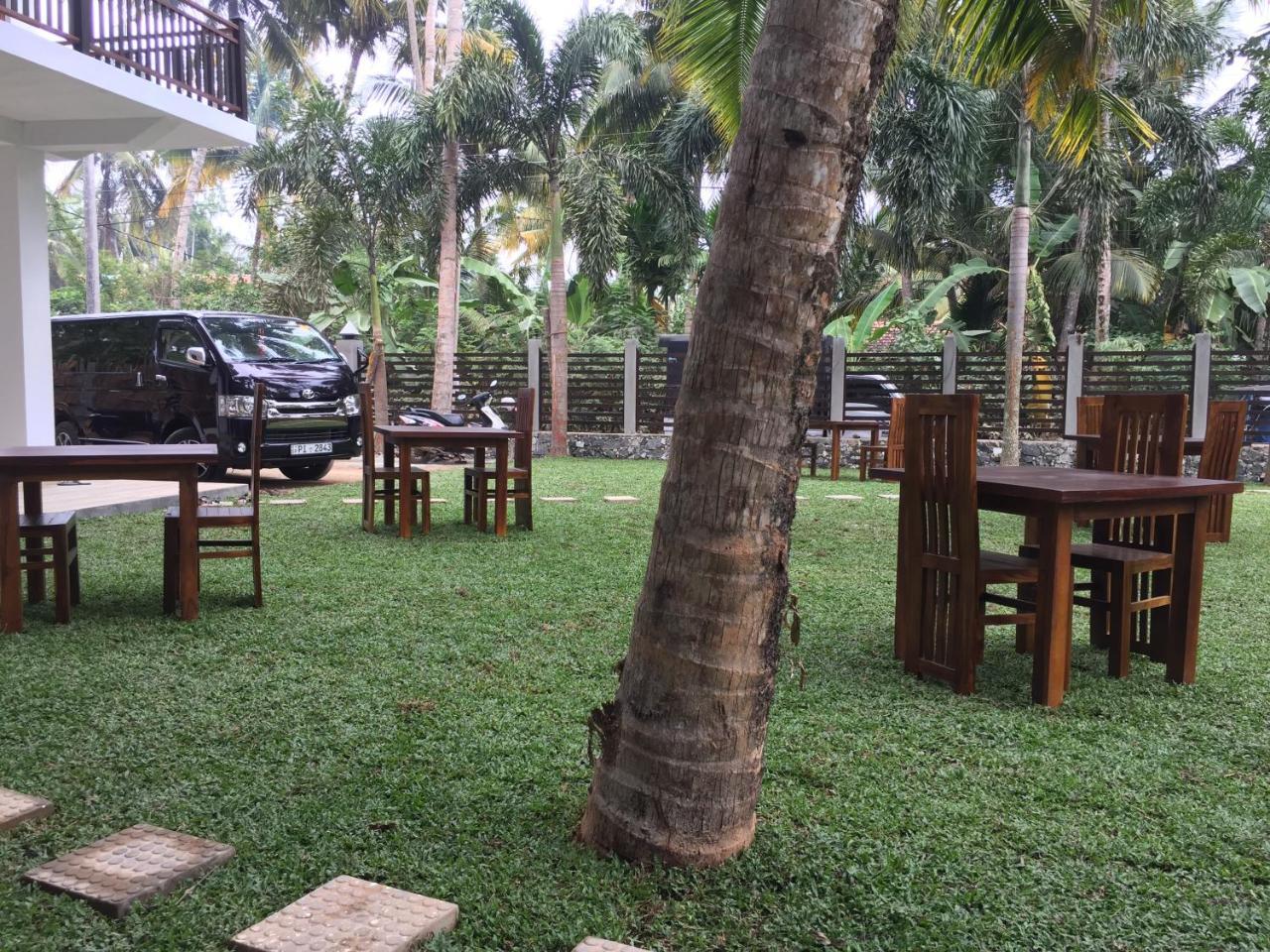 Bay Hiriketiya Hotel Dikwella Luaran gambar