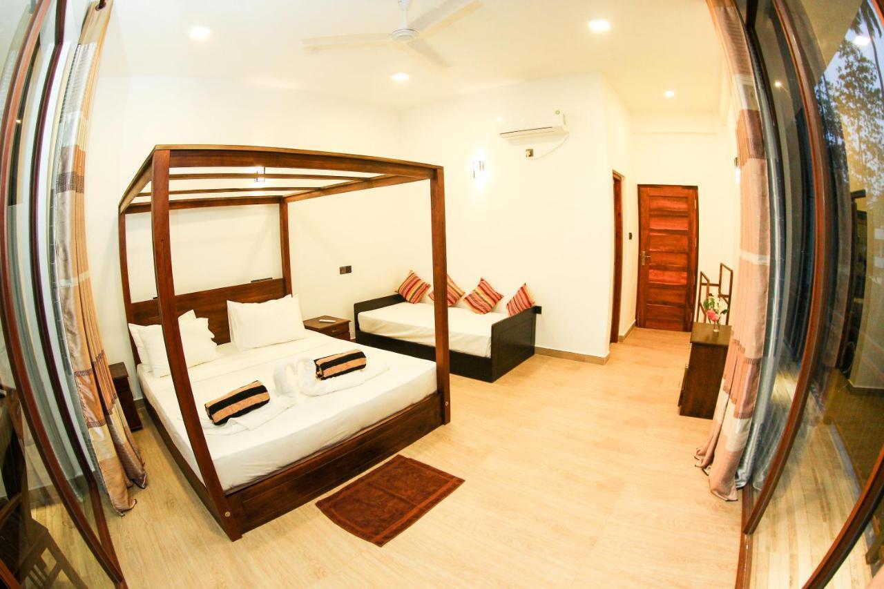 Bay Hiriketiya Hotel Dikwella Luaran gambar