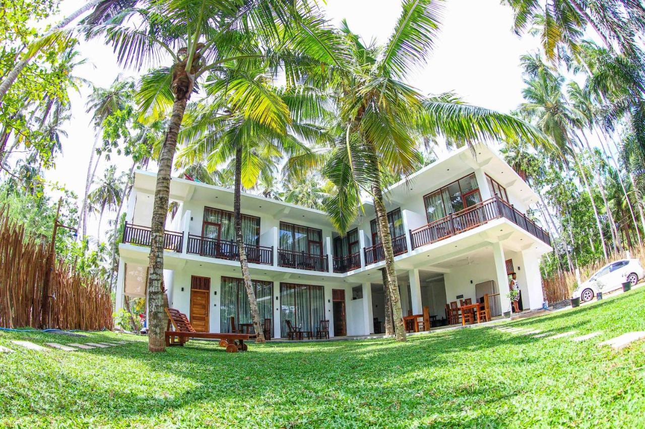 Bay Hiriketiya Hotel Dikwella Luaran gambar