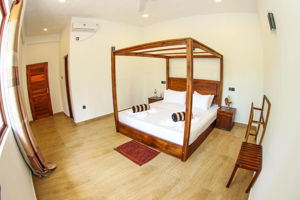 Bay Hiriketiya Hotel Dikwella Luaran gambar
