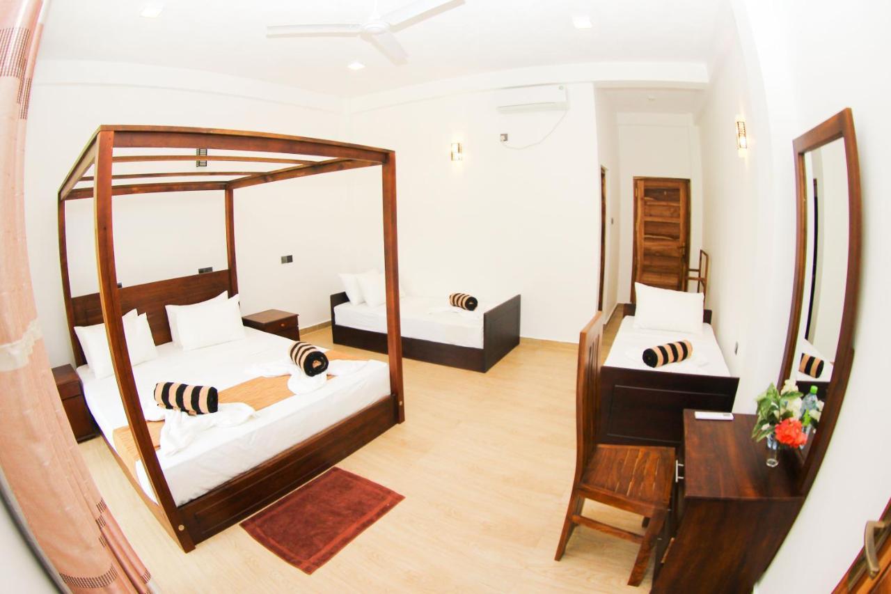Bay Hiriketiya Hotel Dikwella Luaran gambar