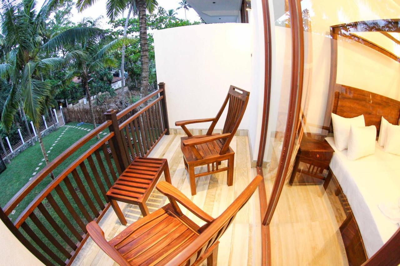 Bay Hiriketiya Hotel Dikwella Luaran gambar