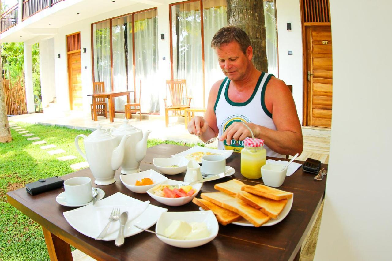 Bay Hiriketiya Hotel Dikwella Luaran gambar